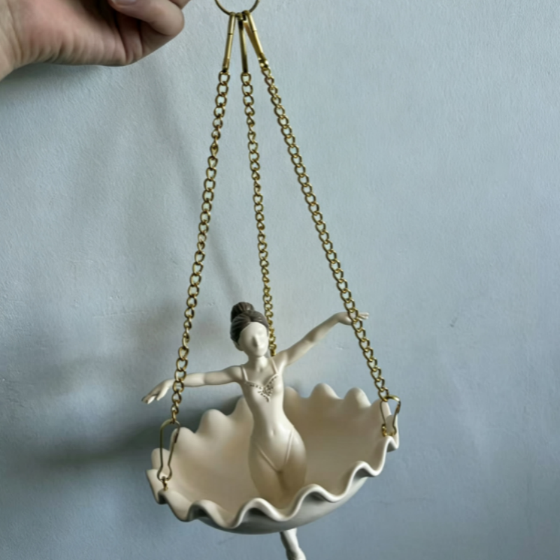 Resin Ballet Dancer Hanging Pl - Spider Plant Hanging のレビューと価格